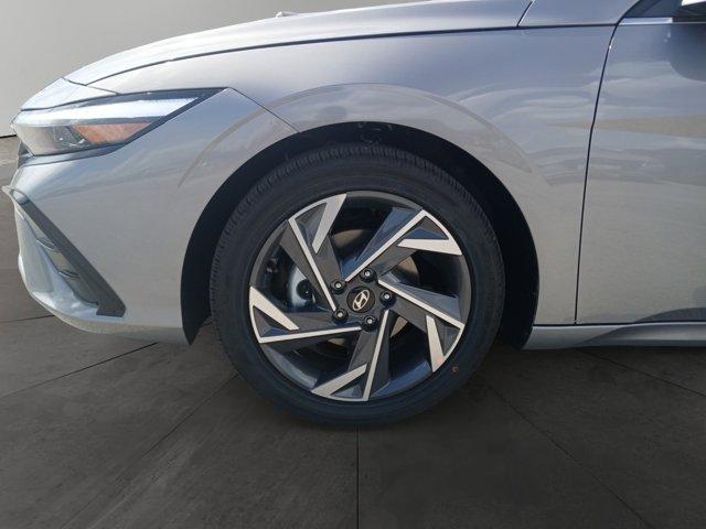 new 2025 Hyundai Elantra car, priced at $26,435