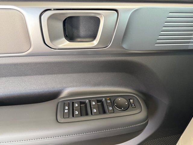 new 2025 Hyundai Santa Fe car, priced at $38,045