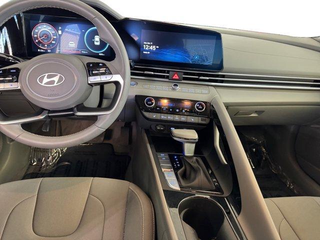 new 2024 Hyundai Elantra car, priced at $22,805