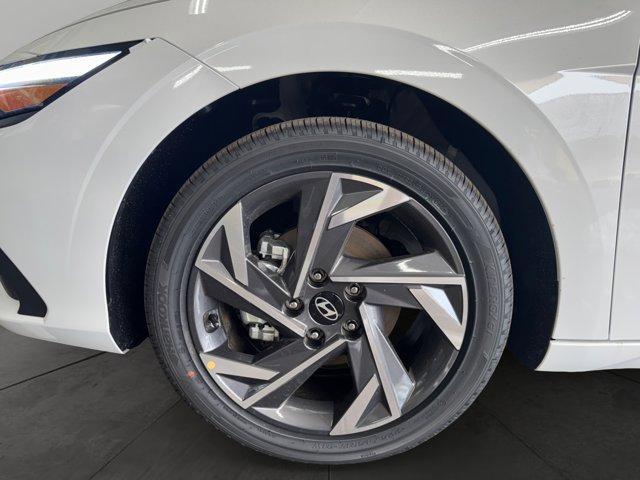 new 2025 Hyundai ELANTRA HEV car, priced at $28,510