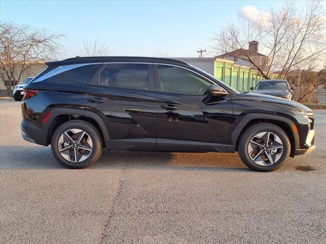 new 2025 Hyundai Tucson car, priced at $31,005