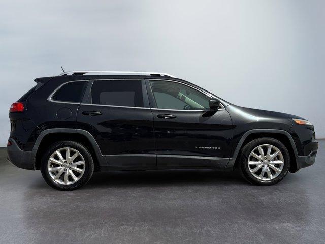 used 2015 Jeep Cherokee car, priced at $12,254