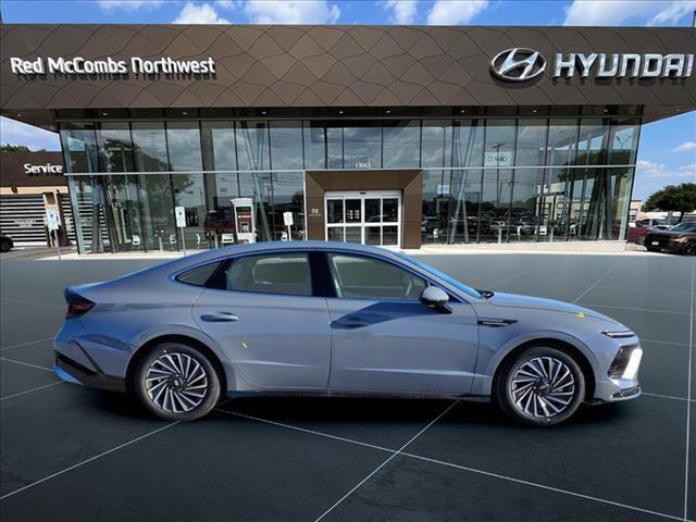 new 2025 Hyundai Sonata Hybrid car, priced at $38,310