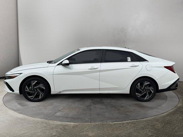 new 2025 Hyundai ELANTRA HEV car