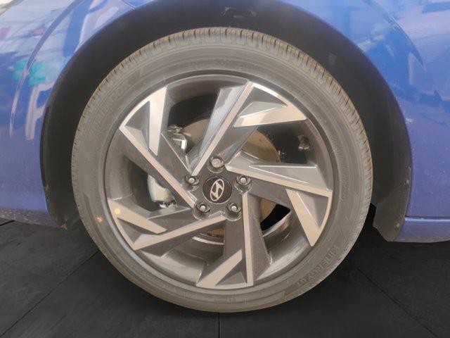 new 2025 Hyundai Elantra car, priced at $26,605