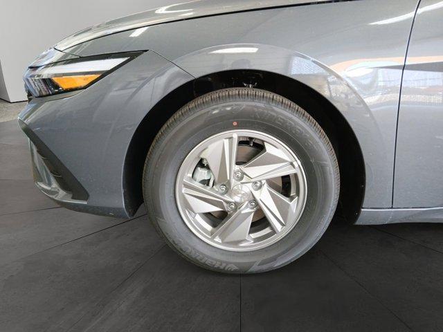 new 2026 Hyundai Elantra car