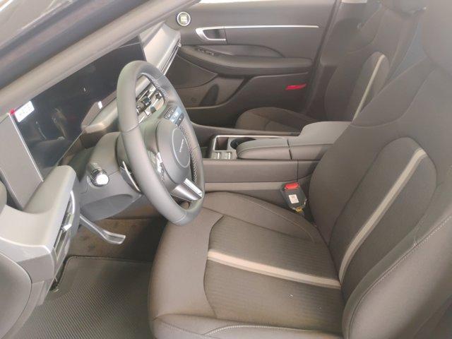 new 2025 Hyundai Sonata Hybrid car, priced at $30,670