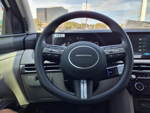 new 2025 Hyundai TUCSON Hybrid car, priced at $32,215