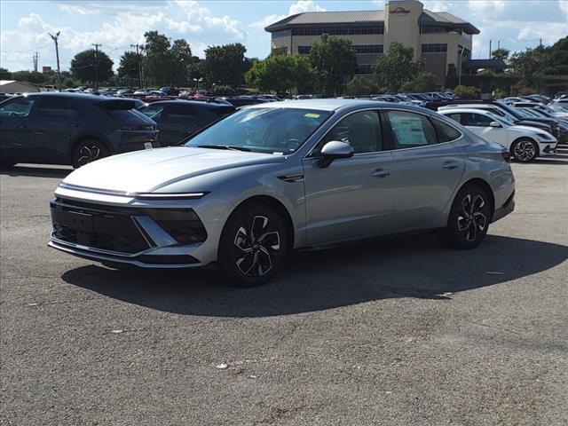 new 2024 Hyundai Sonata car, priced at $28,235