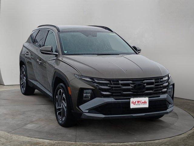 new 2025 Hyundai TUCSON Hybrid car, priced at $39,795