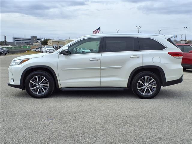 used 2018 Toyota Highlander car, priced at $25,972