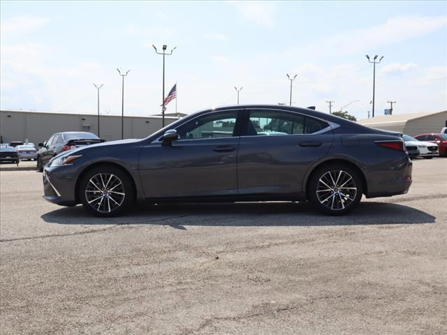 used 2022 Lexus ES 350 car, priced at $32,981