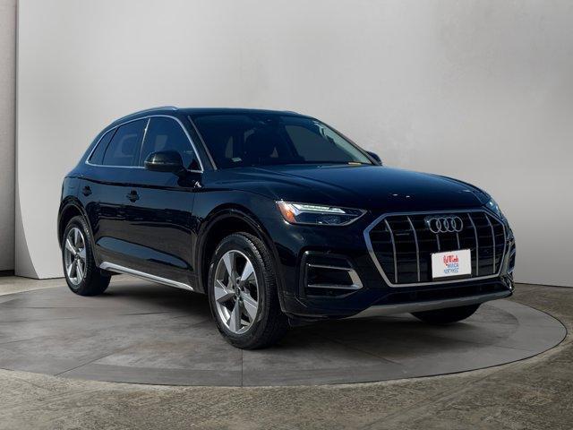 used 2024 Audi Q5 car, priced at $35,995