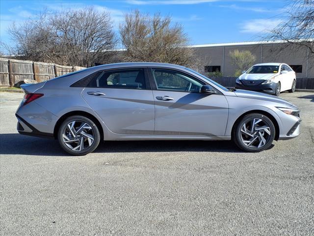 new 2025 Hyundai Elantra car, priced at $24,395