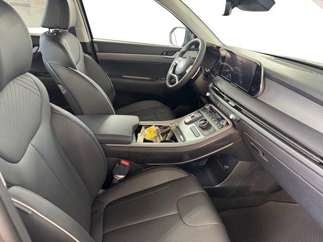 new 2025 Hyundai Palisade car, priced at $40,084