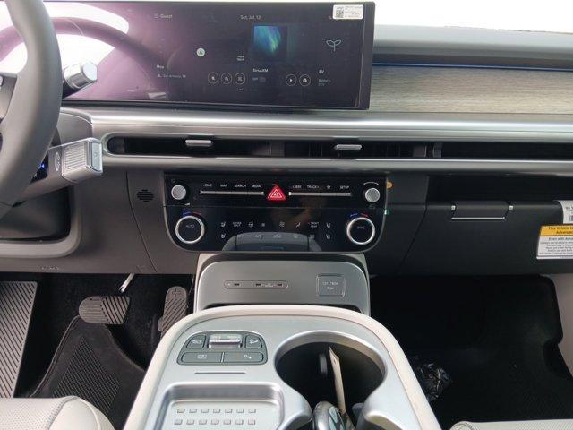 new 2026 Hyundai IONIQ 9 car, priced at $62,085