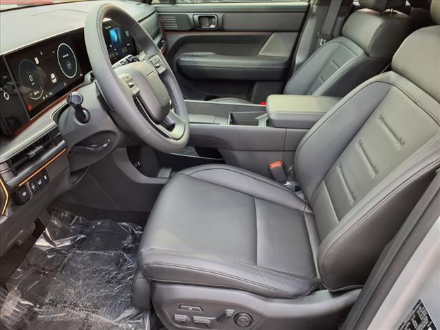 new 2025 Hyundai Santa Fe car, priced at $49,925