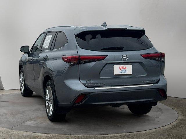 used 2020 Toyota Highlander car, priced at $30,350