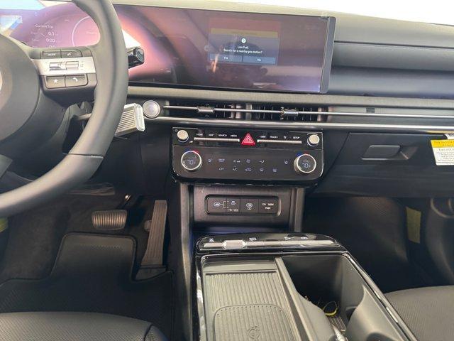 new 2025 Hyundai TUCSON Hybrid car, priced at $37,060