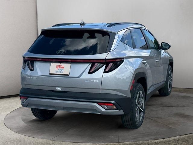 new 2025 Hyundai TUCSON Hybrid car, priced at $37,060
