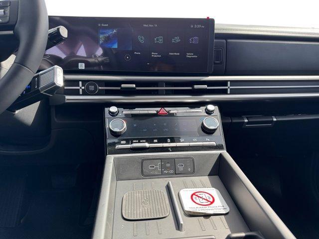 new 2025 Hyundai Santa Fe car, priced at $38,285