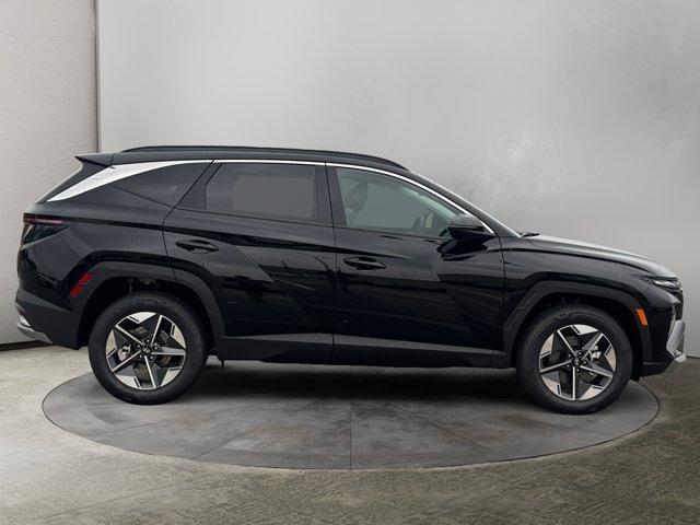 new 2025 Hyundai TUCSON Hybrid car, priced at $36,800