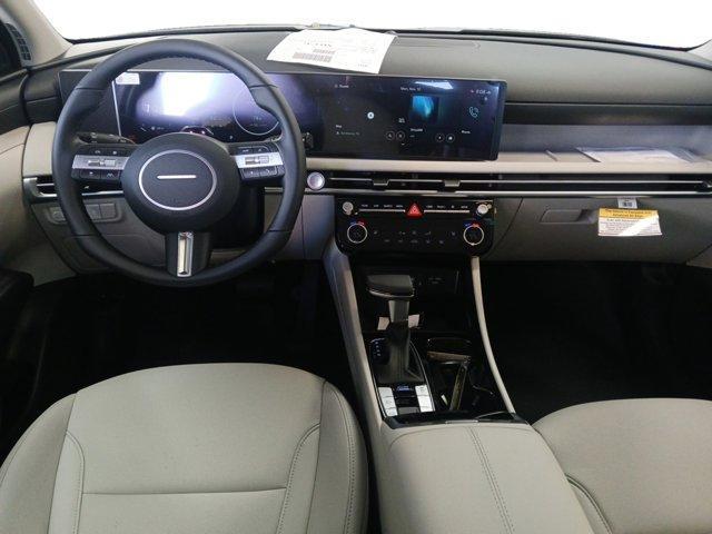 new 2025 Hyundai Tucson car, priced at $31,905