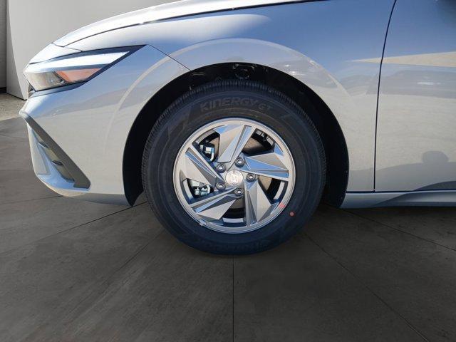 new 2025 Hyundai Elantra car, priced at $21,480