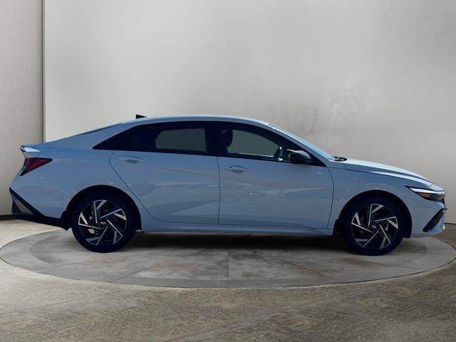 new 2025 Hyundai ELANTRA HEV car, priced at $28,685
