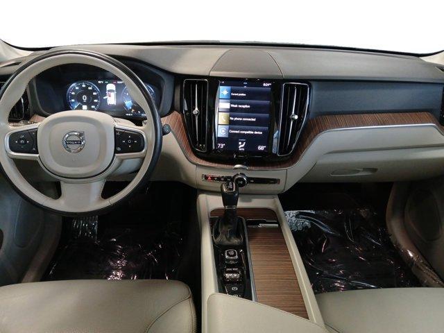 used 2021 Volvo XC60 car, priced at $27,500