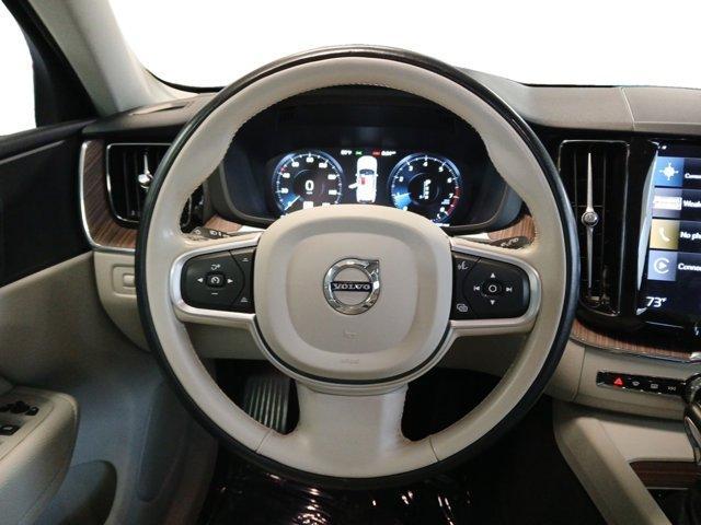 used 2021 Volvo XC60 car, priced at $27,500