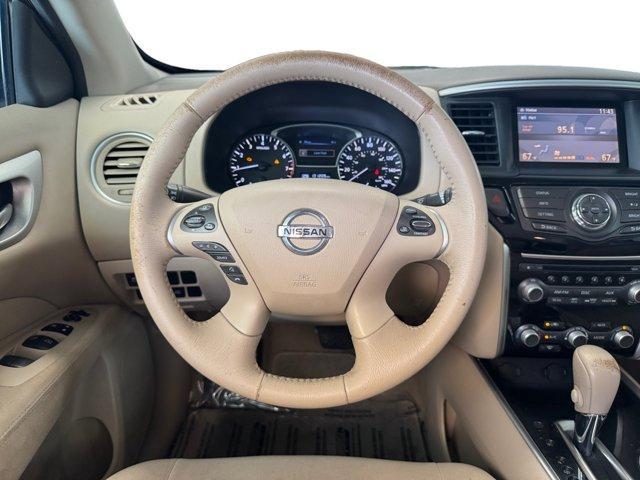 used 2014 Nissan Pathfinder car, priced at $8,995