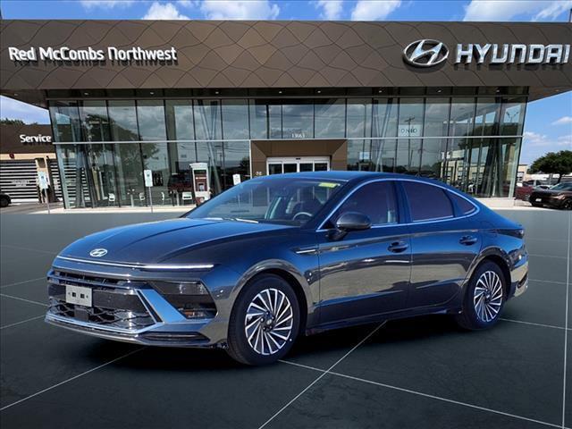 new 2025 Hyundai Sonata Hybrid car, priced at $32,165