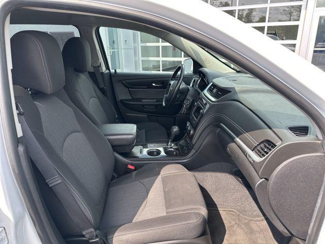 used 2017 Chevrolet Traverse car, priced at $15,440