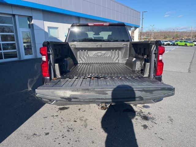 used 2022 Chevrolet Silverado 1500 car, priced at $37,992