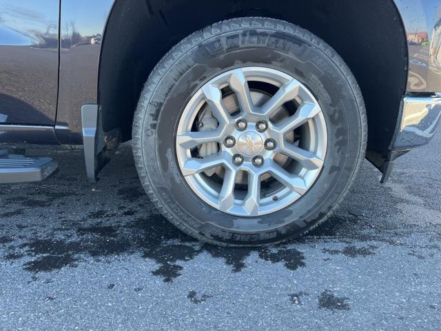 used 2022 Chevrolet Silverado 1500 car, priced at $37,992