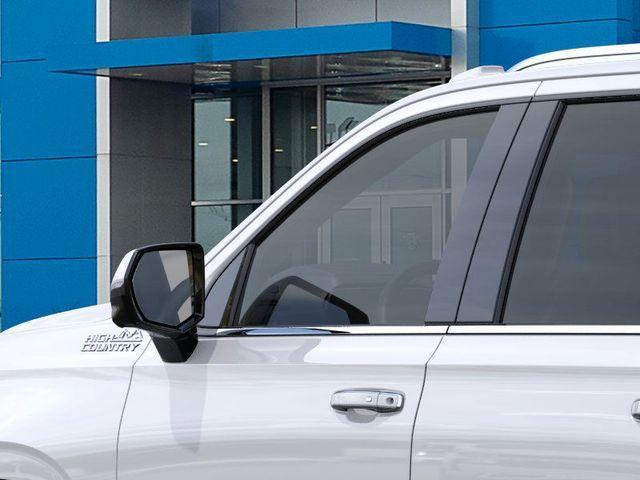 new 2025 Chevrolet Suburban car, priced at $96,589