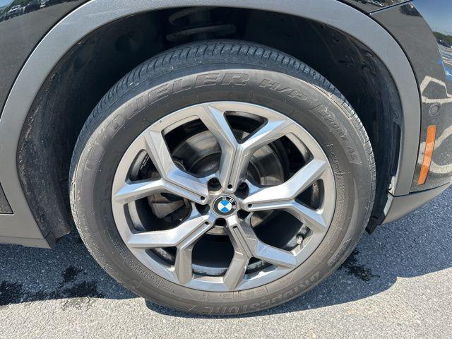 used 2022 BMW X4 car, priced at $33,984
