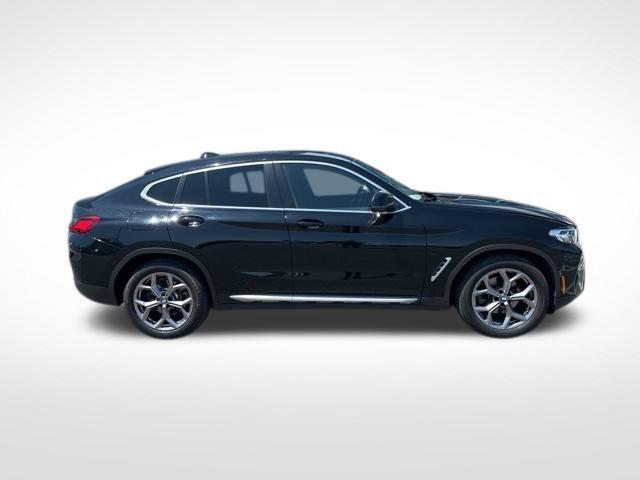 used 2022 BMW X4 car, priced at $33,984