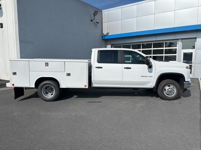 new 2024 Chevrolet Silverado 3500 car, priced at $79,992