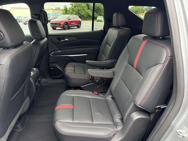 used 2024 Chevrolet Traverse car, priced at $51,820