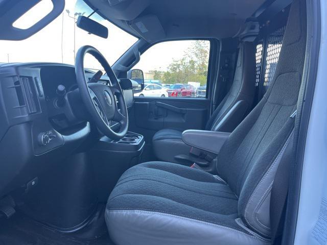 used 2022 GMC Savana 2500 car, priced at $35,992