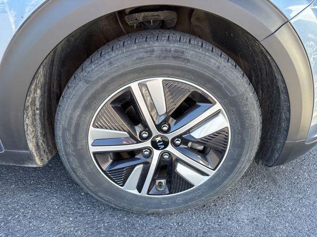 used 2020 Kia Niro Plug-In Hybrid car, priced at $14,992