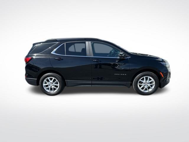 used 2022 Chevrolet Equinox car, priced at $25,492