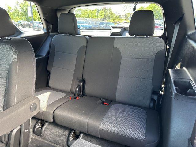 used 2023 Chevrolet Traverse car, priced at $34,992