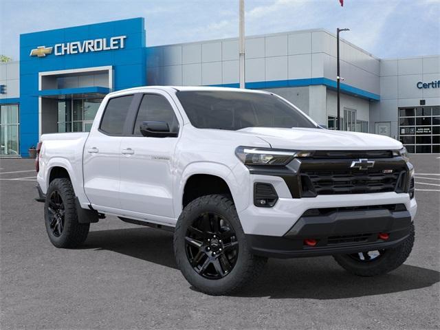 new 2024 Chevrolet Colorado car, priced at $47,300