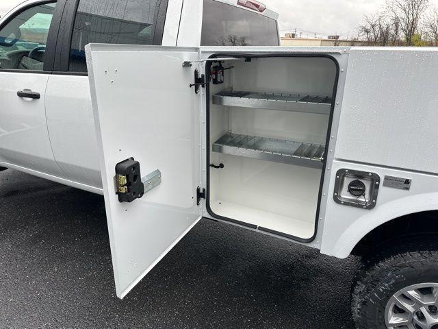 new 2025 Chevrolet Silverado 2500 car, priced at $72,043