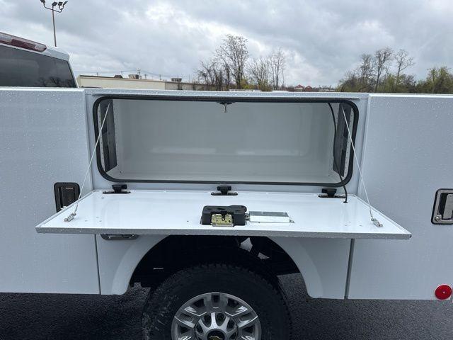 new 2025 Chevrolet Silverado 2500 car, priced at $72,043