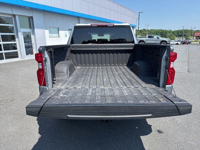 used 2024 Chevrolet Silverado 1500 car, priced at $39,992