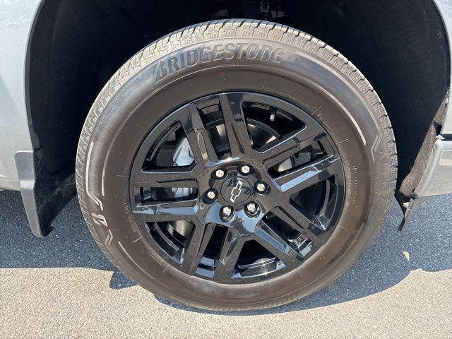 used 2024 Chevrolet Silverado 1500 car, priced at $39,992